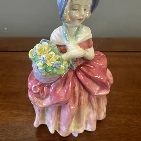 Royal Doulton 'Cissie' Figurine HN1809 H13cm.